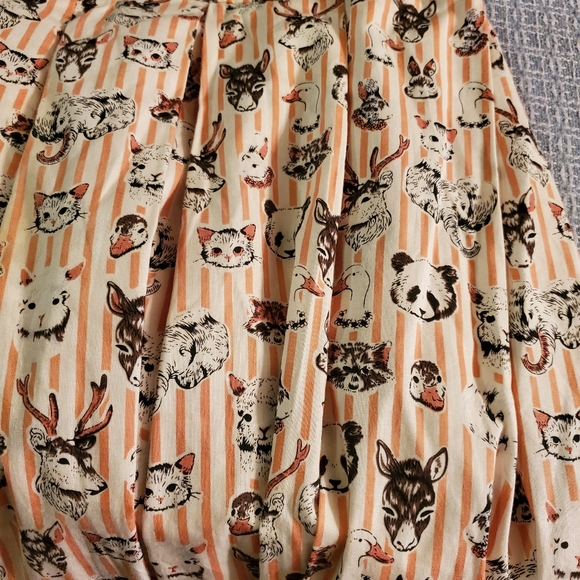 Vintage Animal Print Midi Skirt - Picture 12 of 14